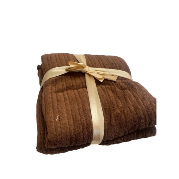 Brown Ribbed Throw Blanket Soft Fuzzy Gift Wrapped - Picture 1 of 7